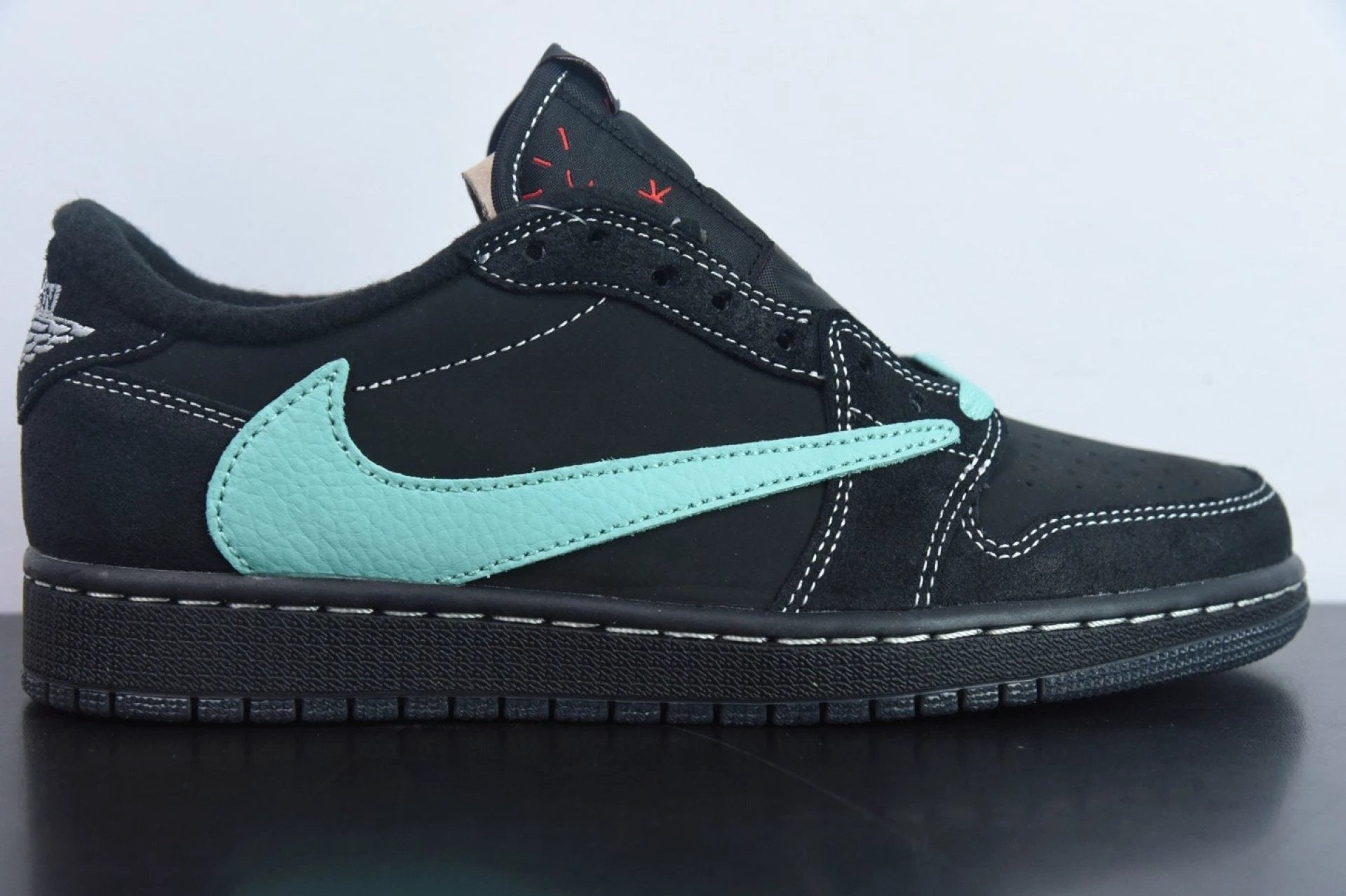 Travis Scott x Tiffany x Nike Air Jordan 1 Low by Air Jordan