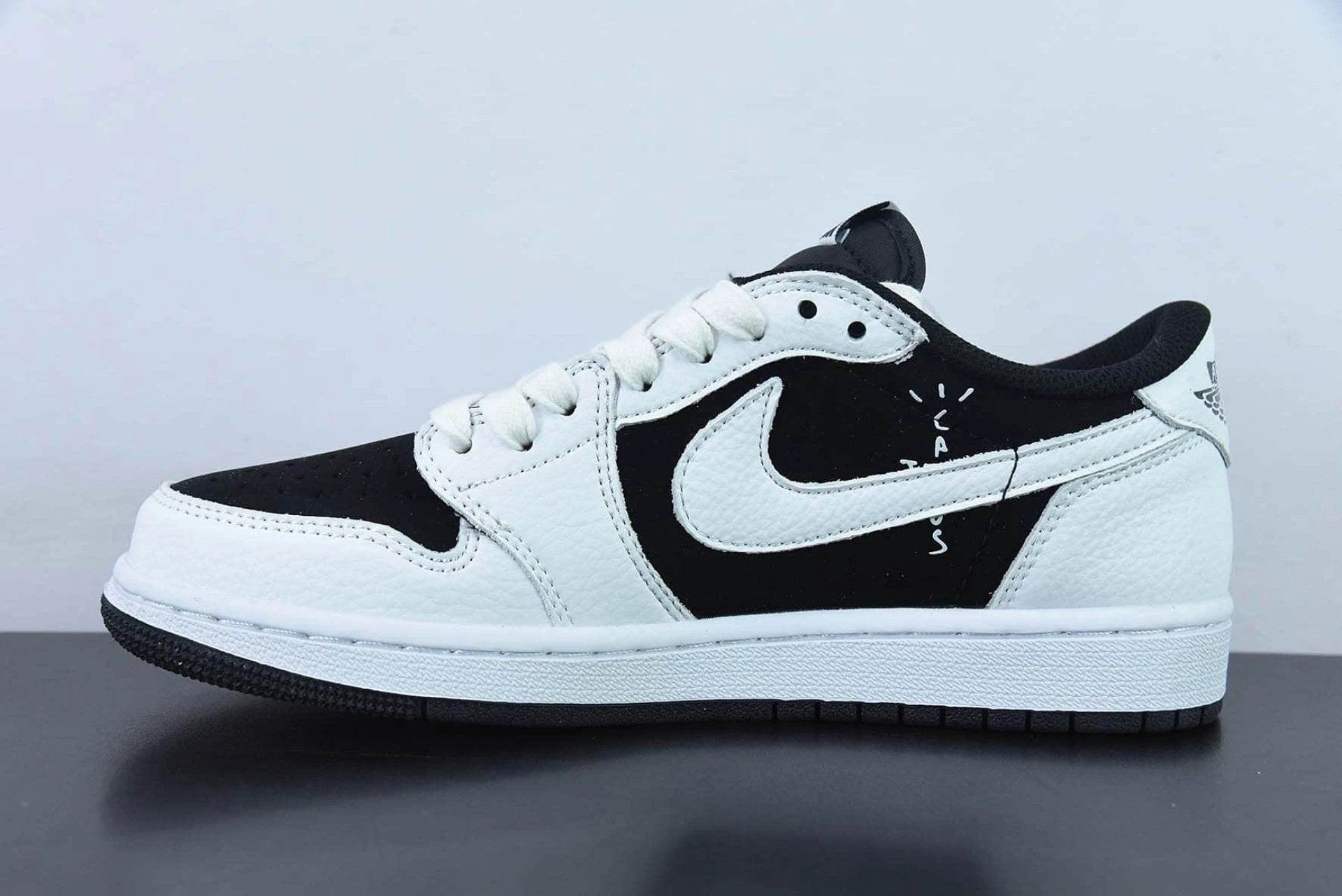 Travis Scott x Air Jordan 1 Low Black and White Panda Low DM7866-101c by Air Jordan