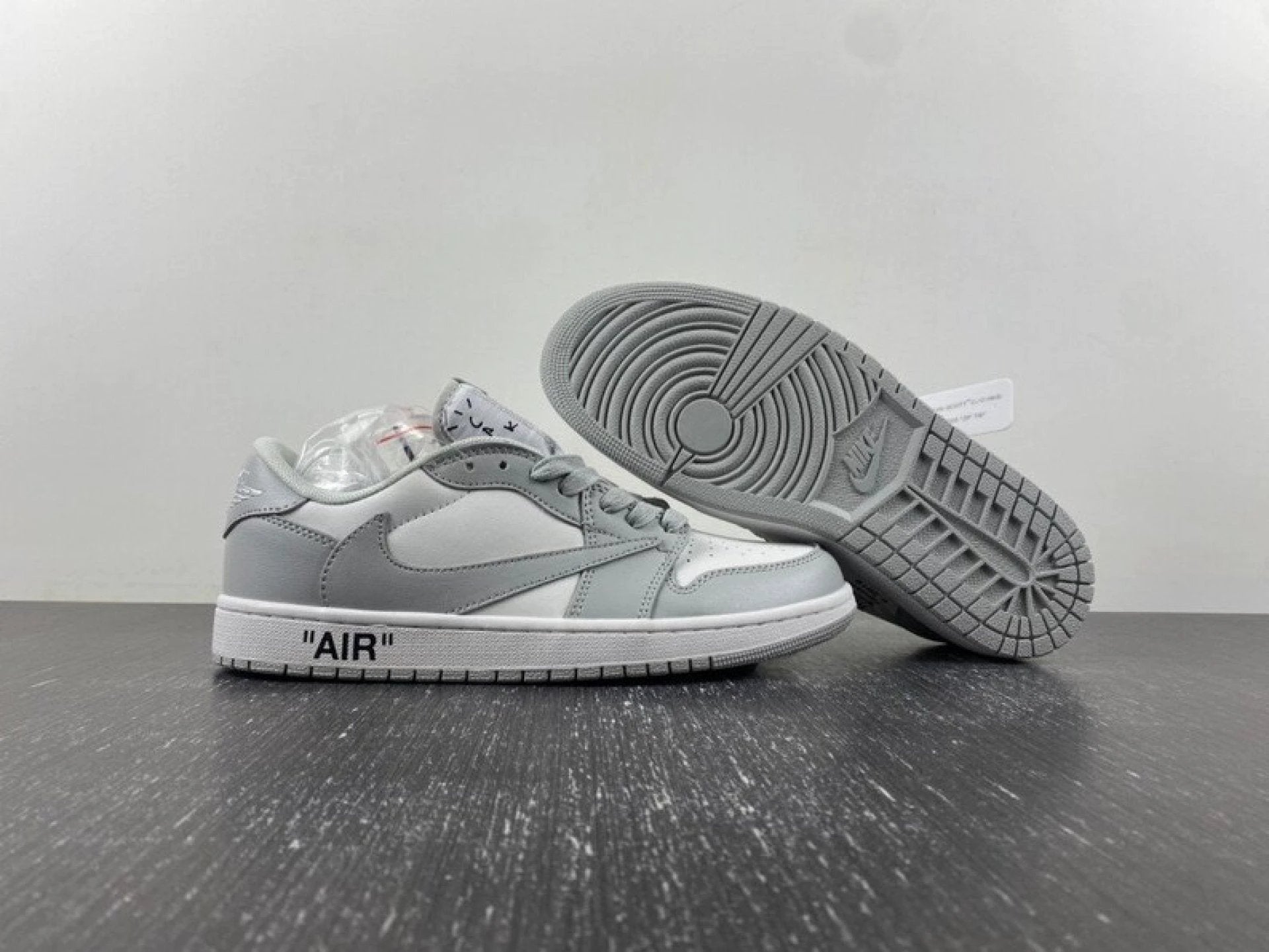 Travis Scott X Jordan 1 Low White Gray by Air Jordan