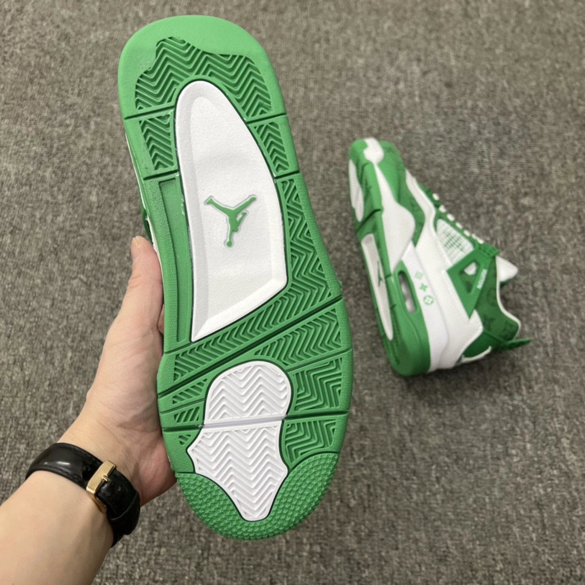 Air Jordan 4 Retro Green by Air Jordan