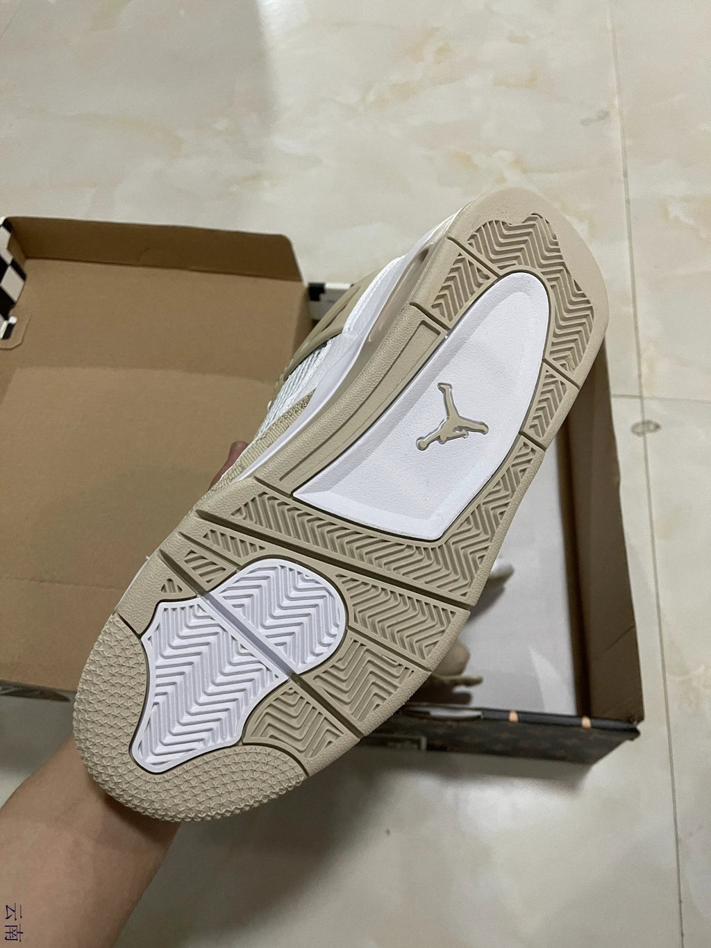 Air Jordan 4 Retro Khaki by Air Jordan