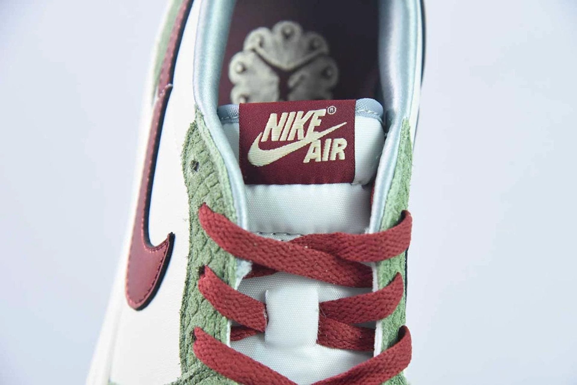 Air Jordan 1 Retro Low OG Year of the Dragon 2024 by Air Jordan