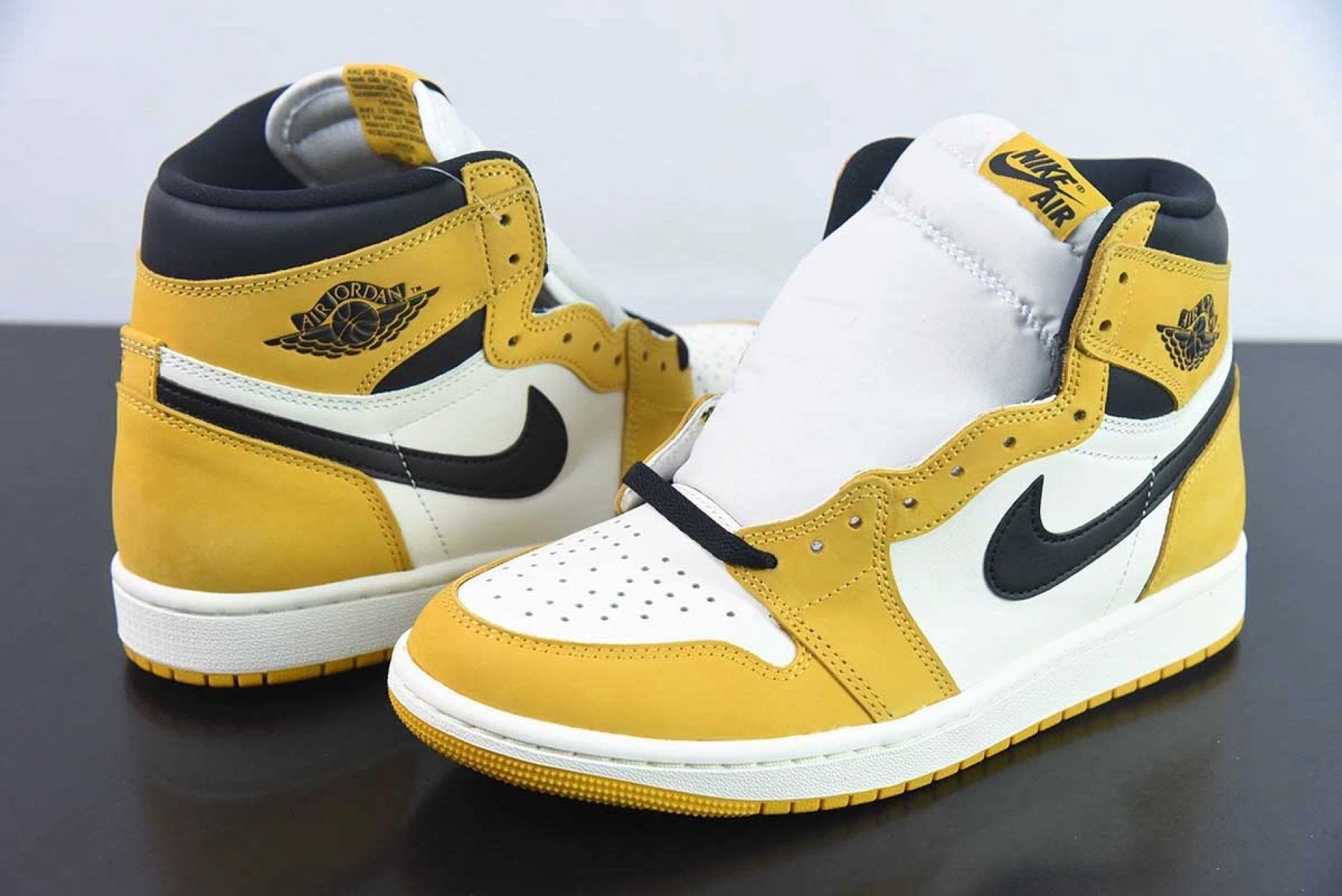Air Jordan 1 Retro High OG Yellow Ochre by Air Jordan