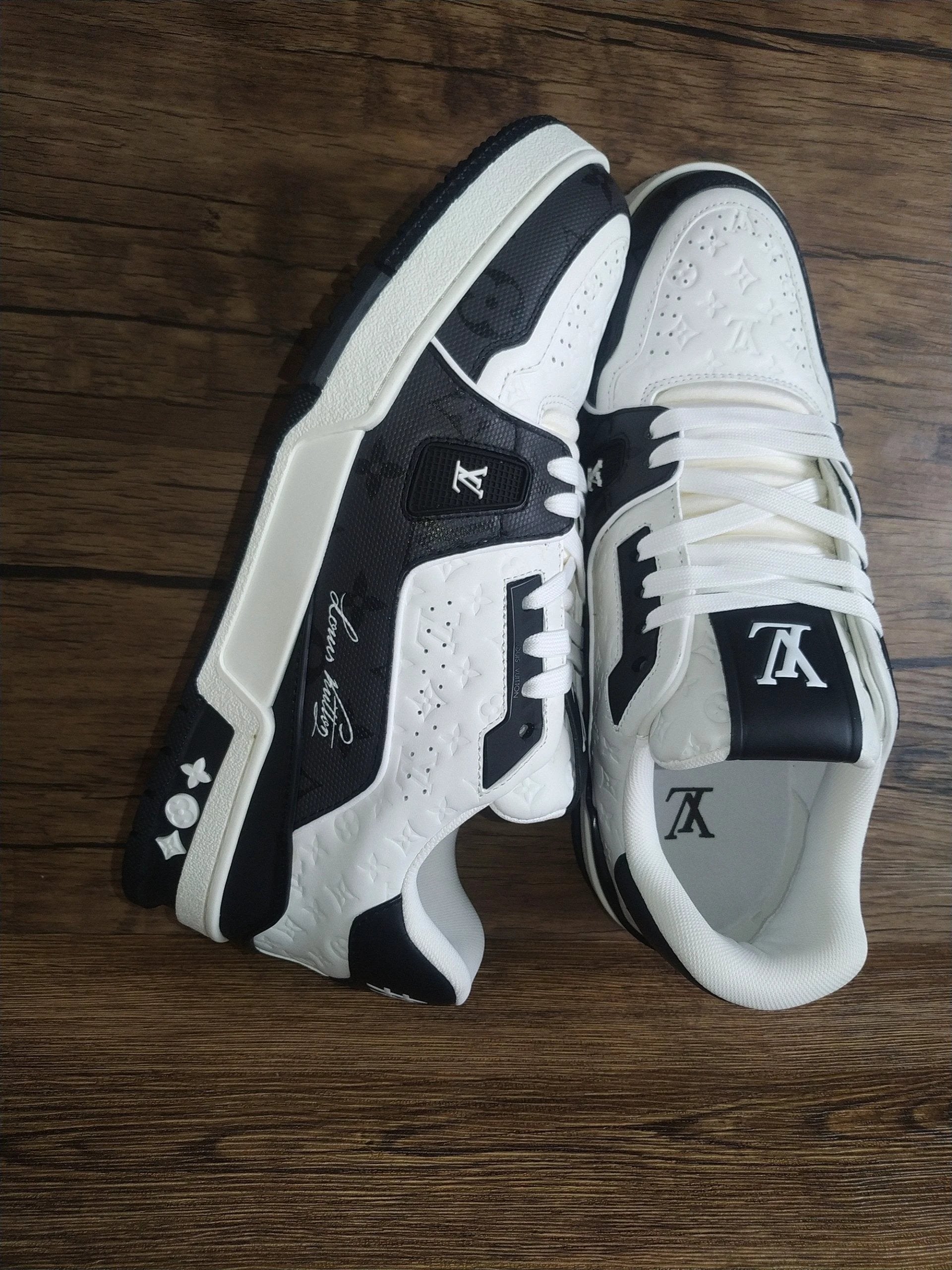 Luxury Virgil Trainer Sneakers #54 Black White by Air Jordan