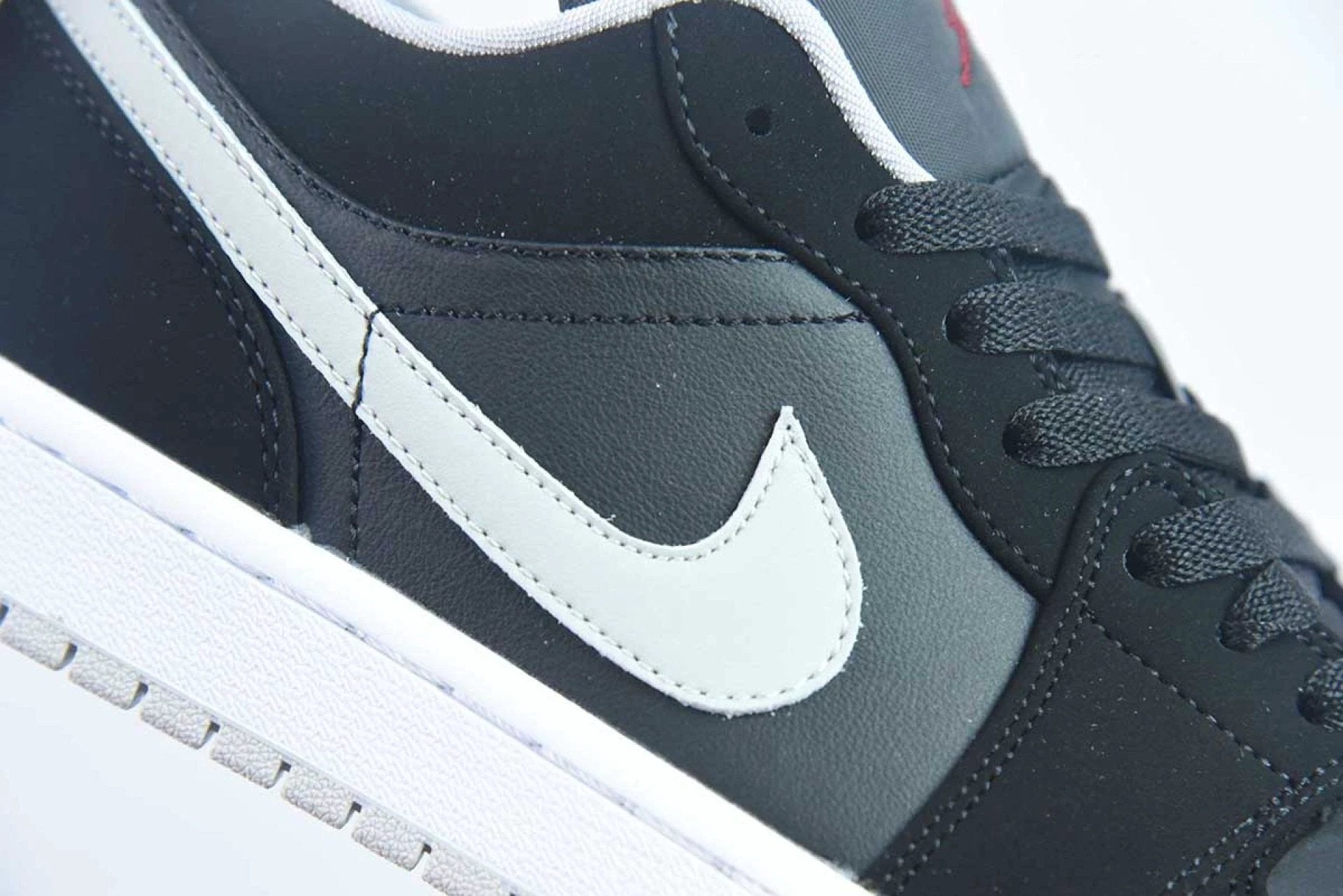 Air Jordan 1 Low Black Wolf Grey - Listinge by Air Jordan