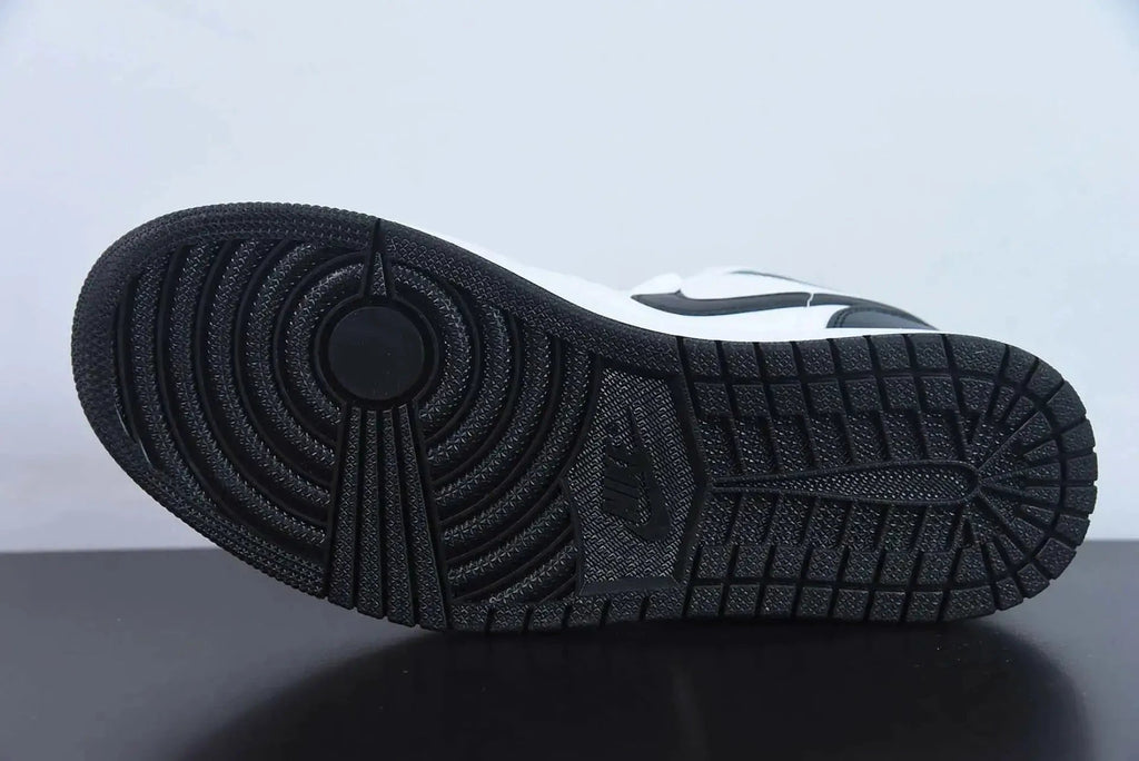 Air Jordan 1 Low White Black 553560-132 by Air Jordan