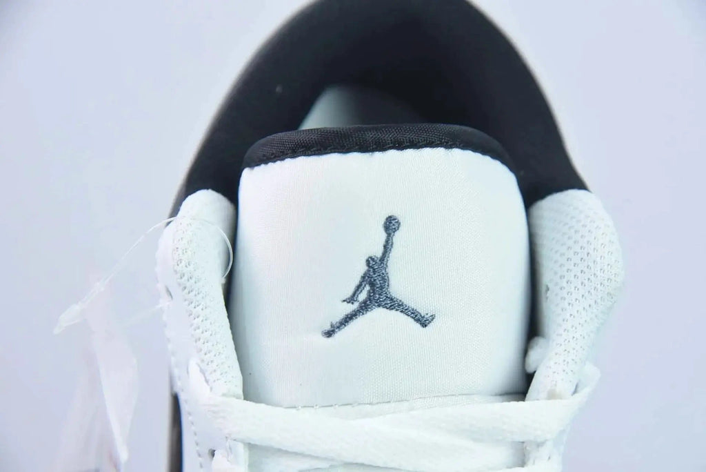 Air Jordan 1 Low White Black 553560-132 by Air Jordan