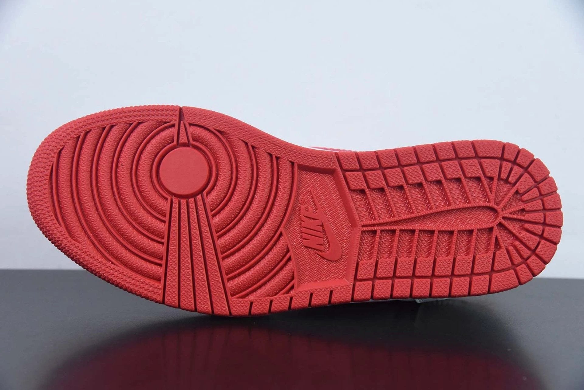 Air Jordan 1 Retro Low OG University Red by Air Jordan