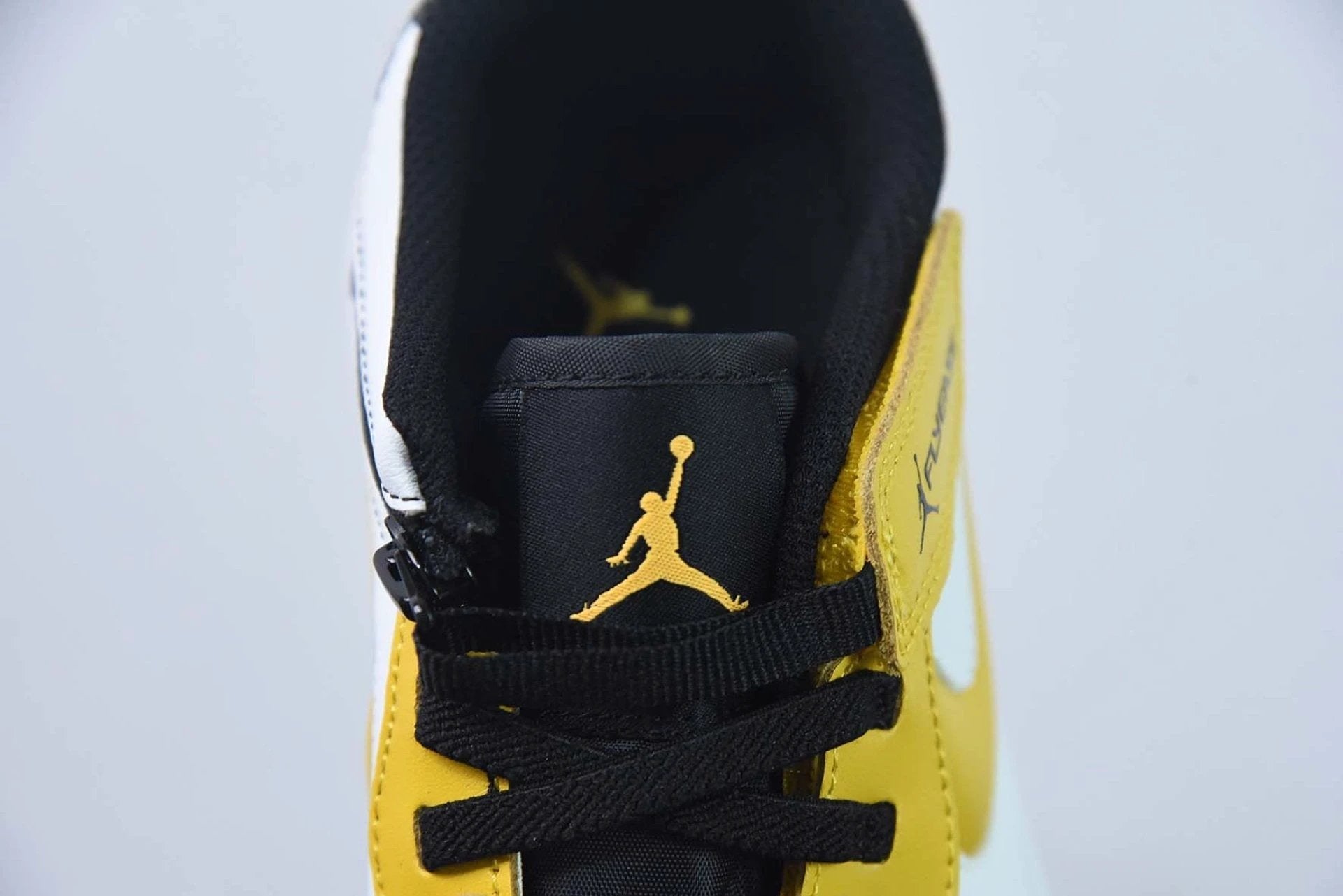 Air Jordan 1 Low FlyEase University Gold by Air Jordan