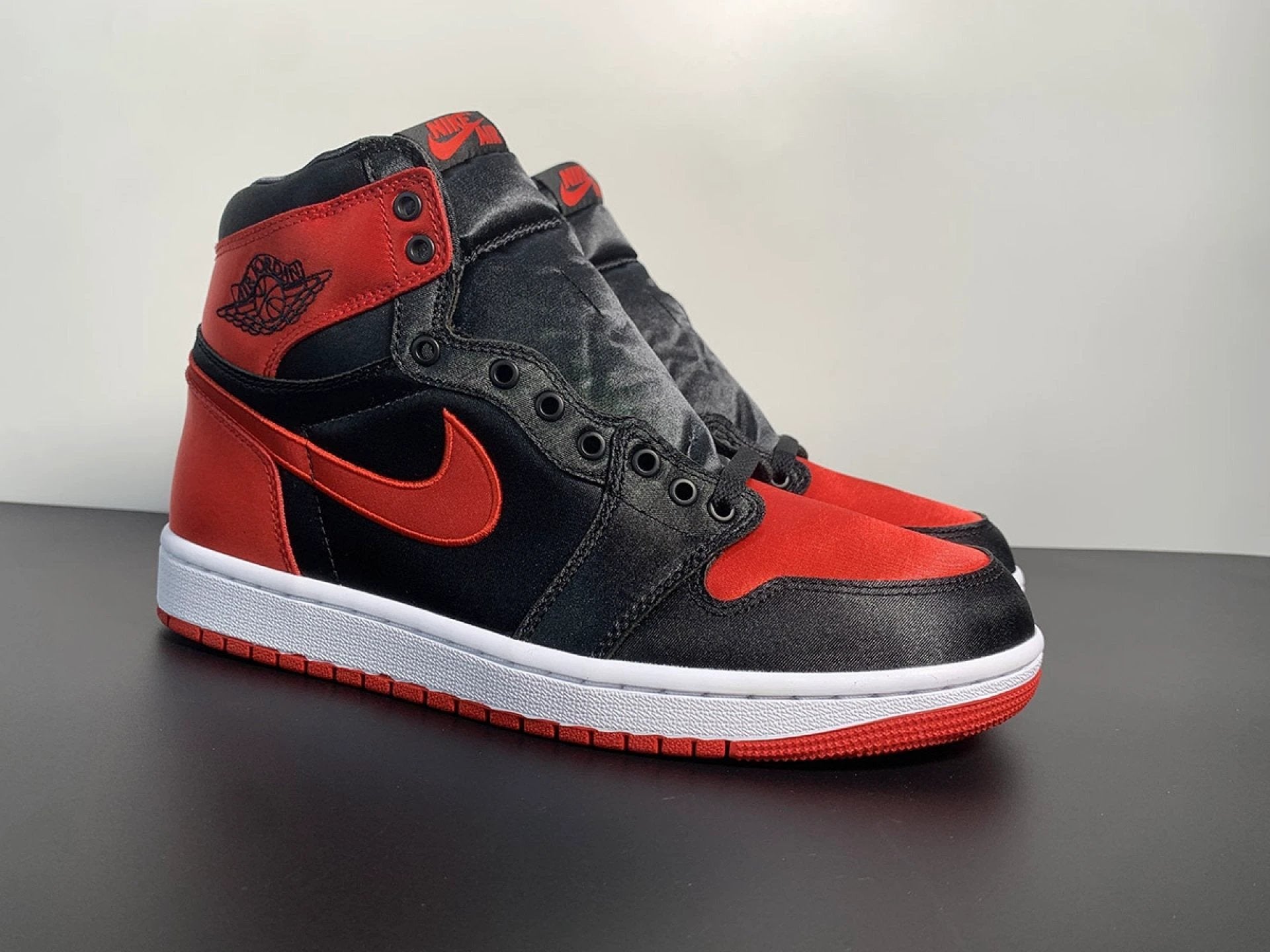 Air Jordan 1 Retro High OG Satin Bred by Air Jordan