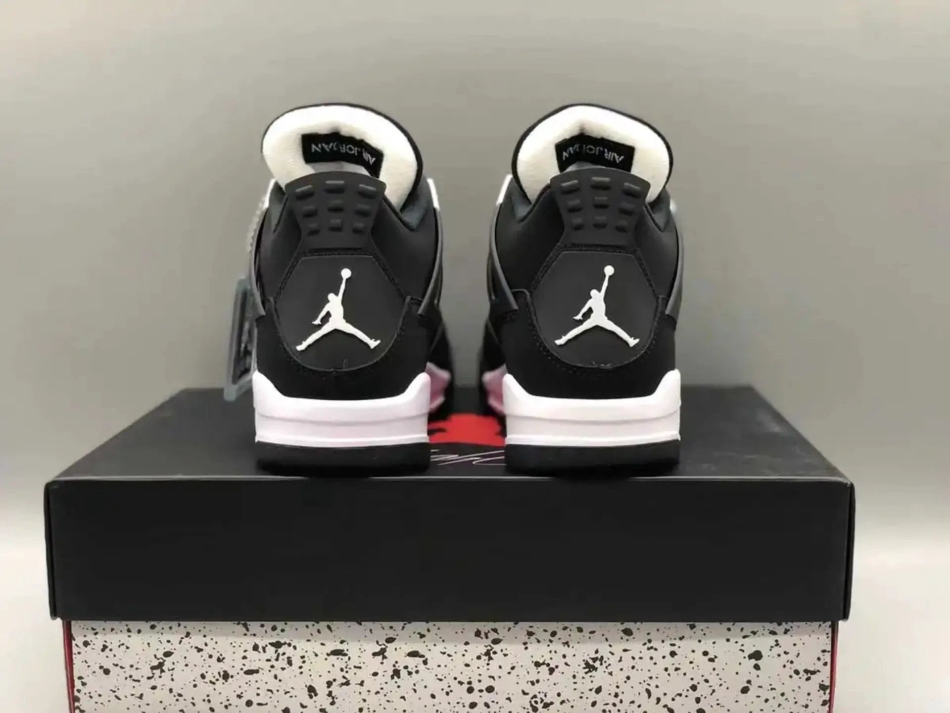 Air Jordan 4 Retro White Thunder by Air Jordan