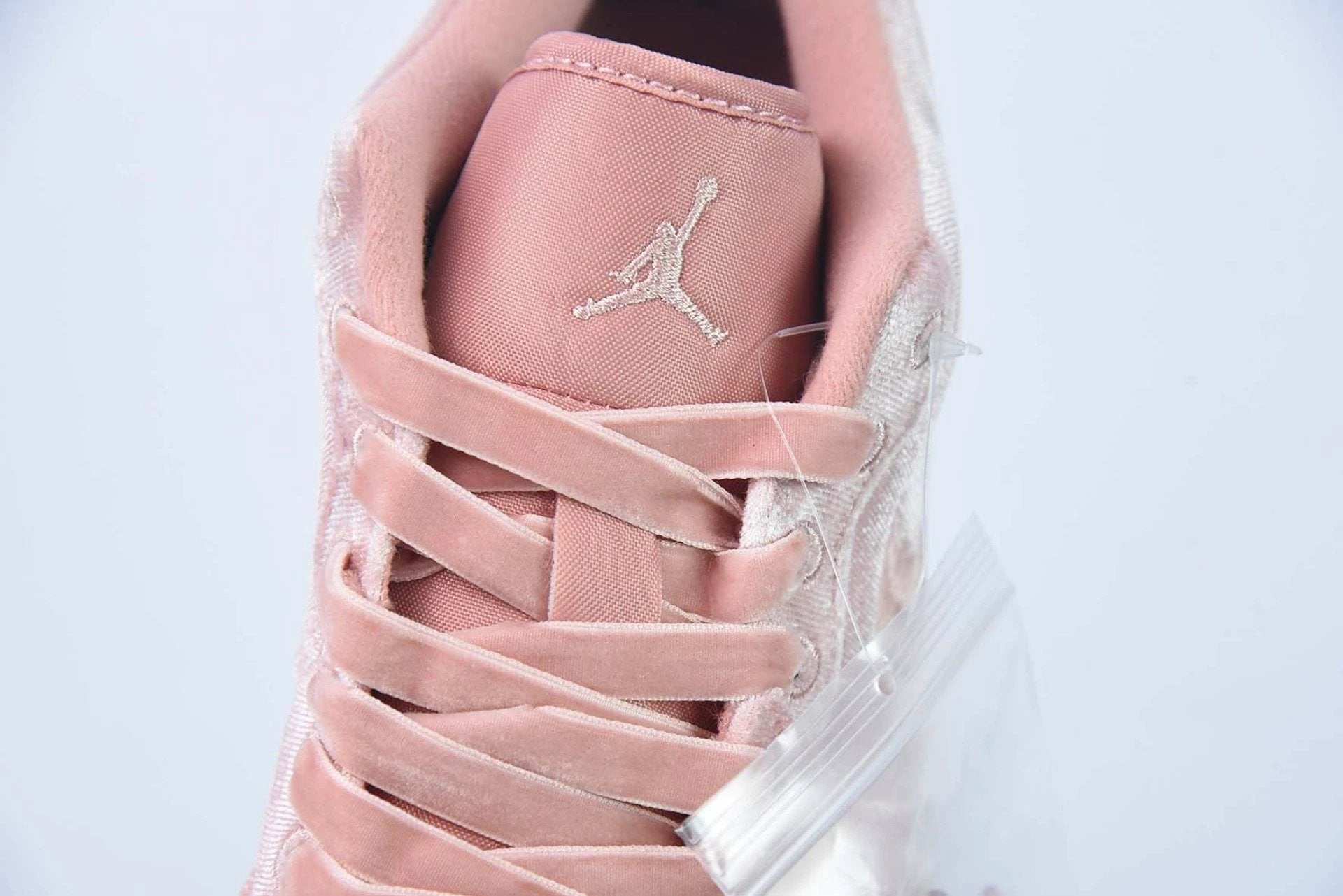 Air Jordan 1 Low SE Pink Velvet by Air Jordan