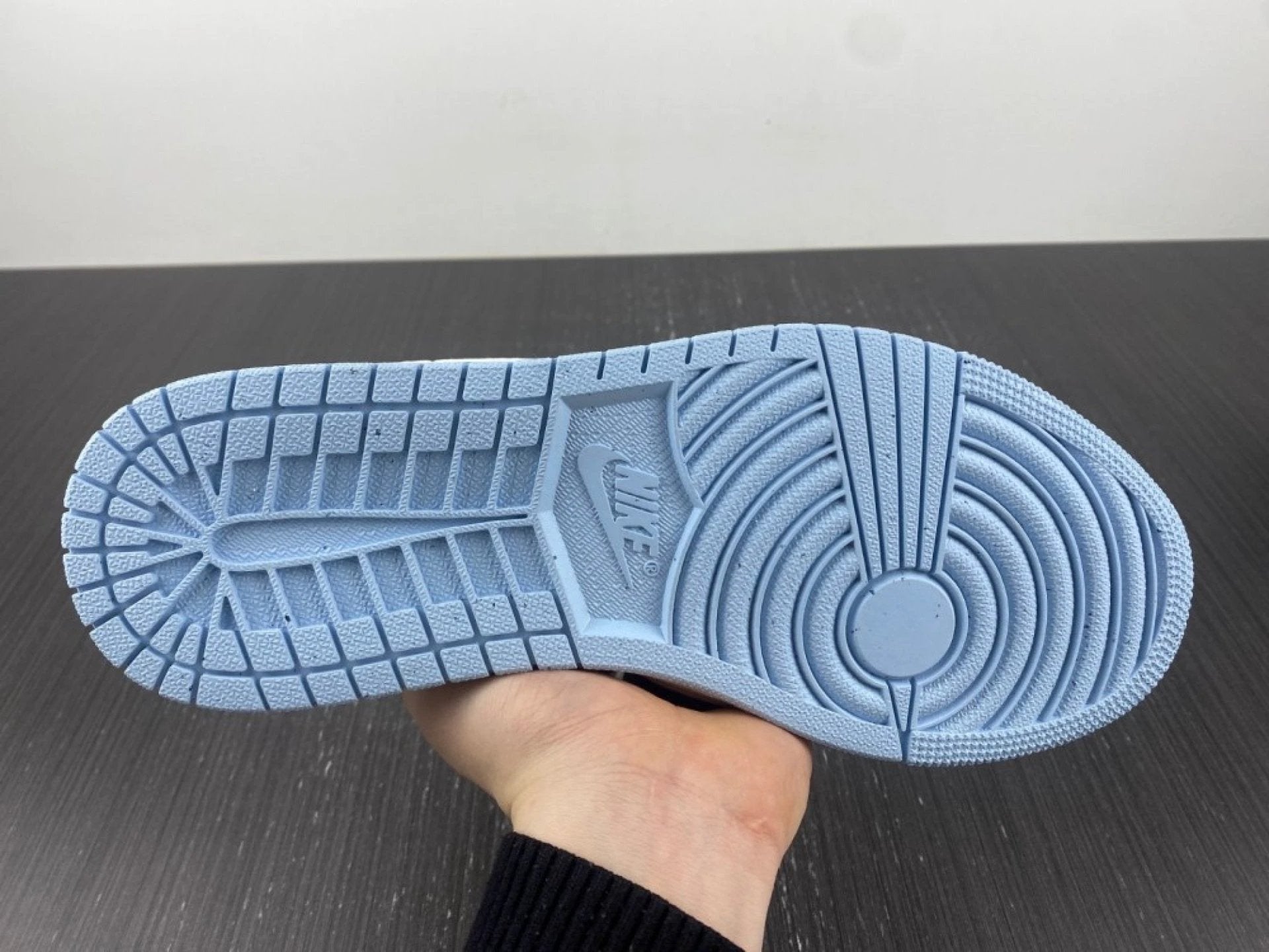 Air Jordan 1 Low SE Reverse Ice Blue by Air Jordan