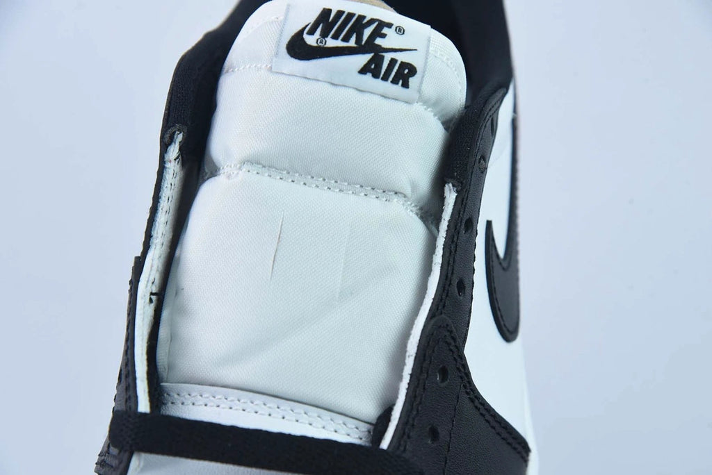Air Jordan 1 Retro Low OG Black Toe by Air Jordan