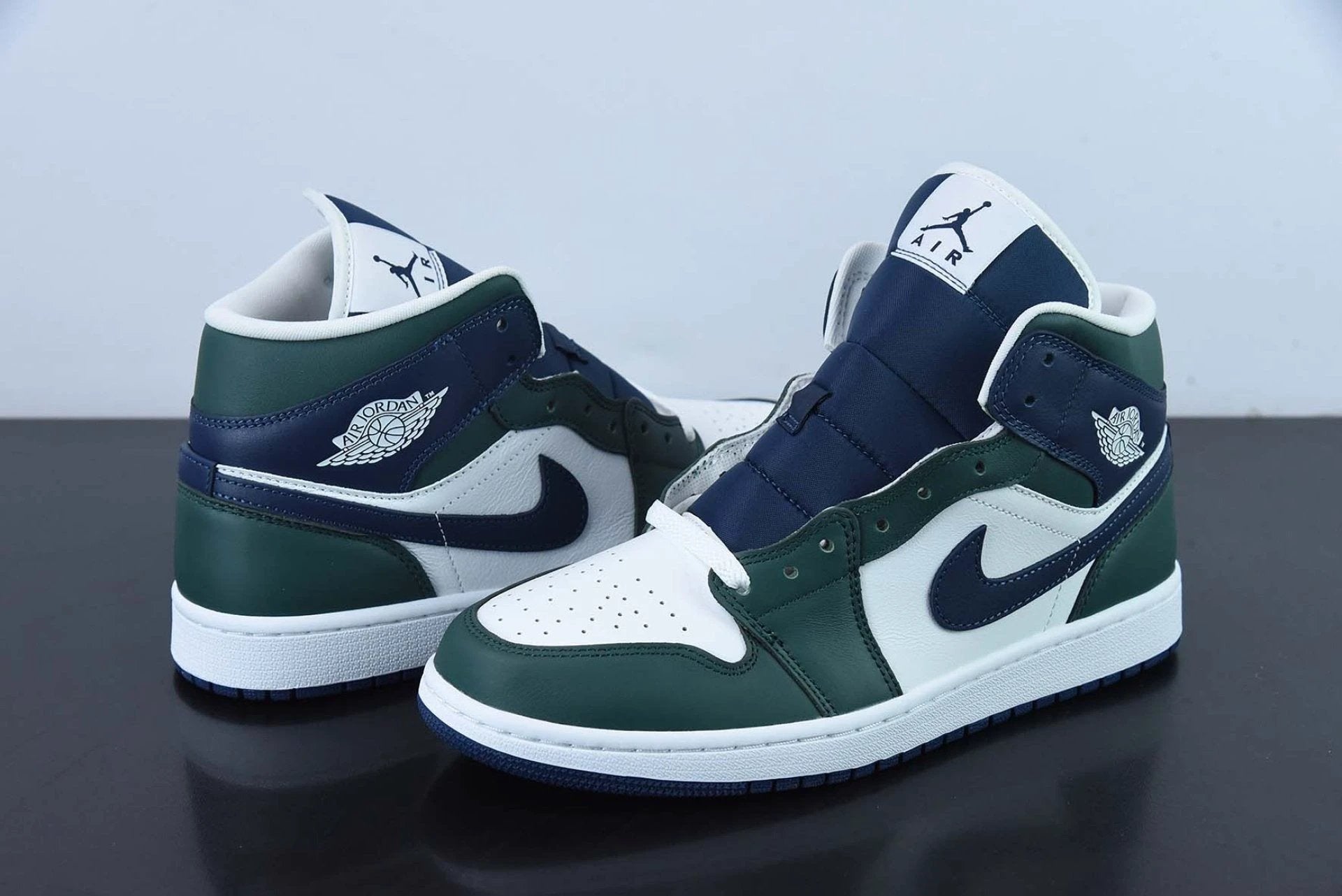 Air Jordan 1 Mid SE Seahawks by Air Jordan