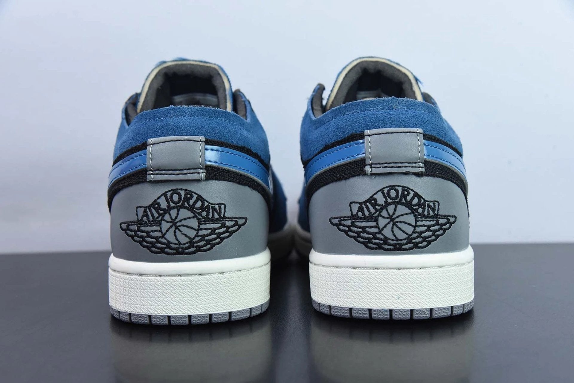 Jordan 1 Low SE Craft Obsidian French Blue Ashen Slate White by Air Jordan