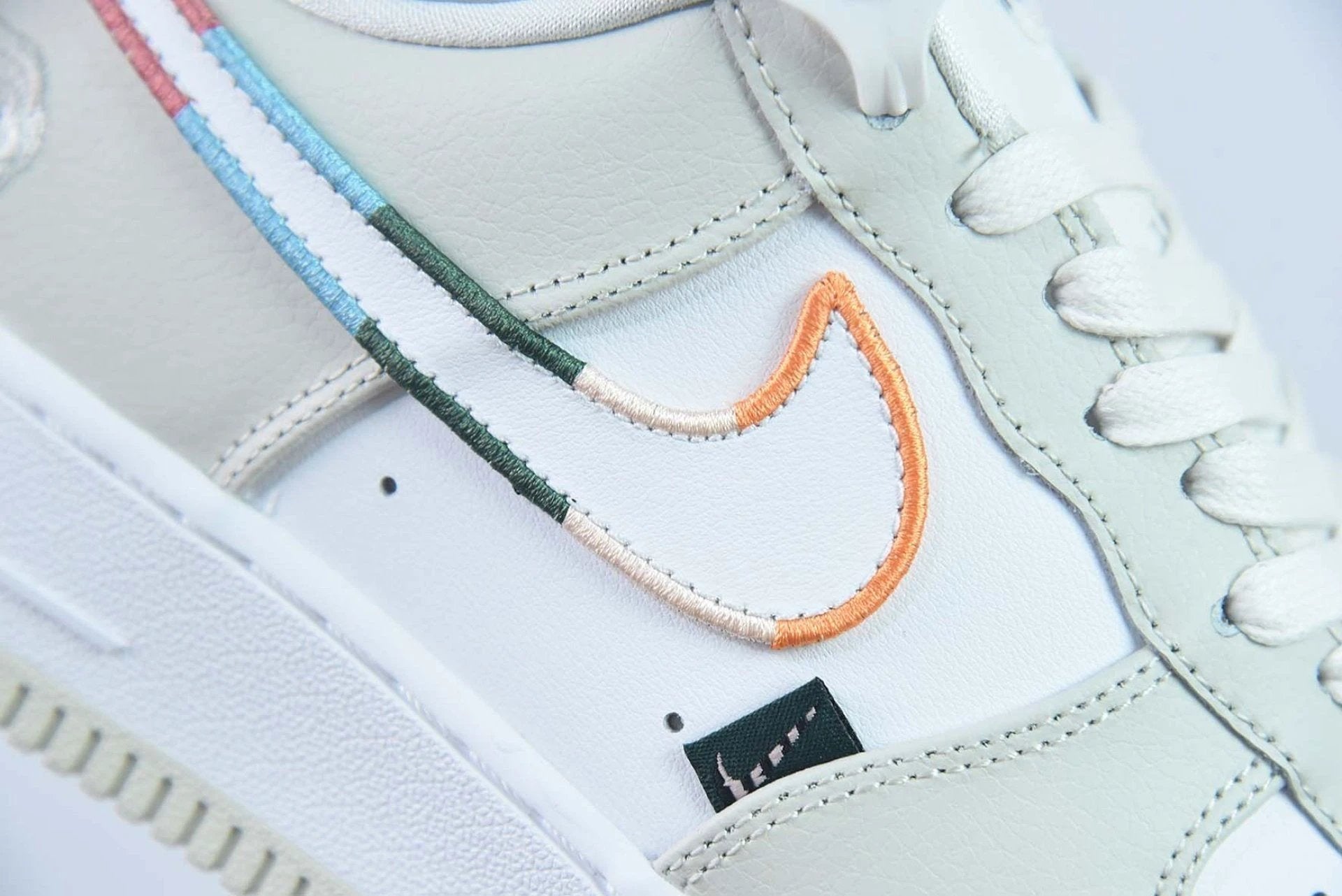 Air Force 1 Low ‘All Petals United FN8924-111 by Air Jordan