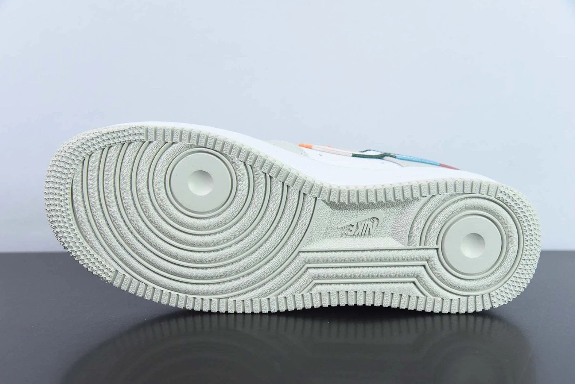 Air Force 1 Low ‘All Petals United FN8924-111 by Air Jordan