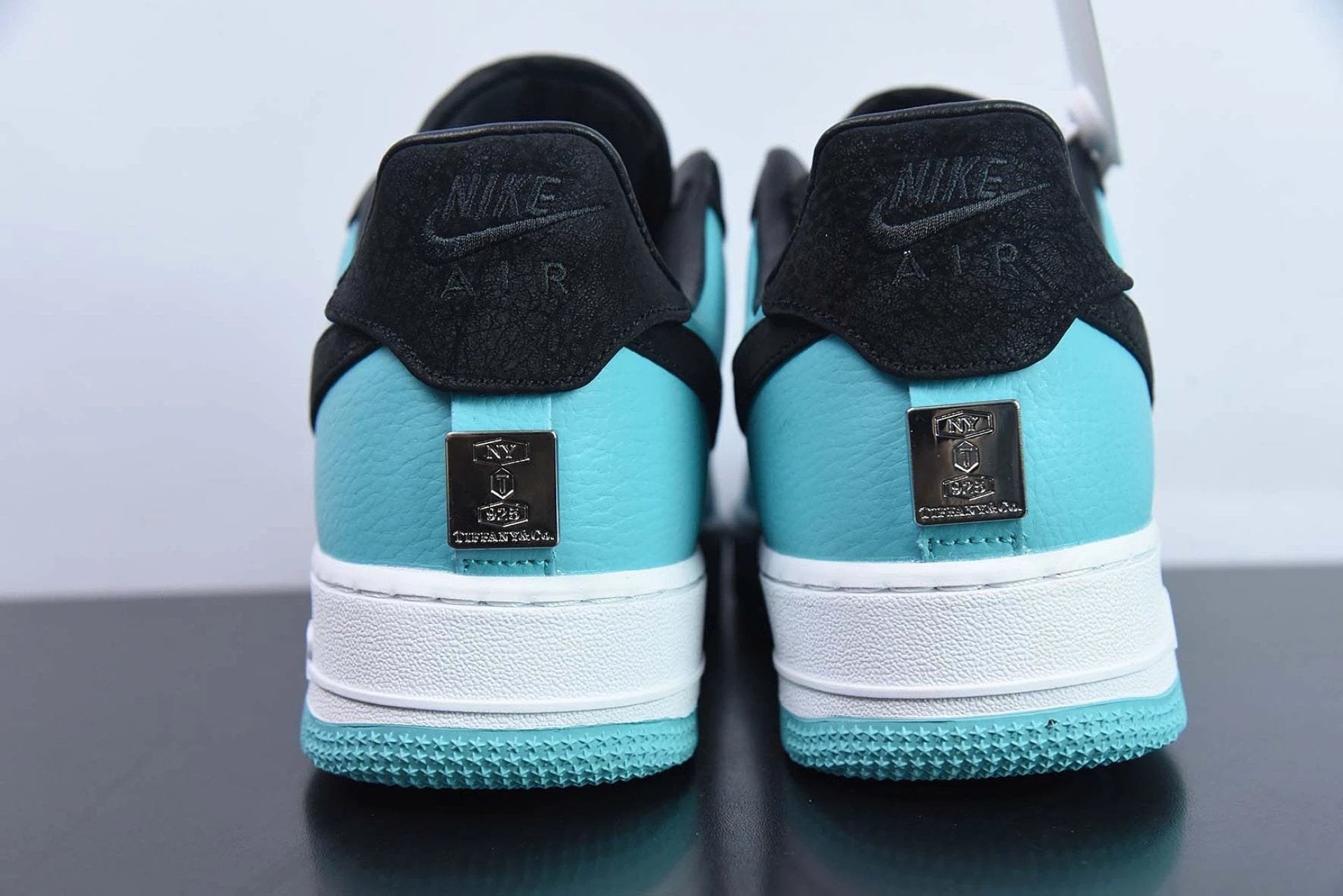 Air Force 1 Low Tiffany & Co. 1837 by Air Jordan