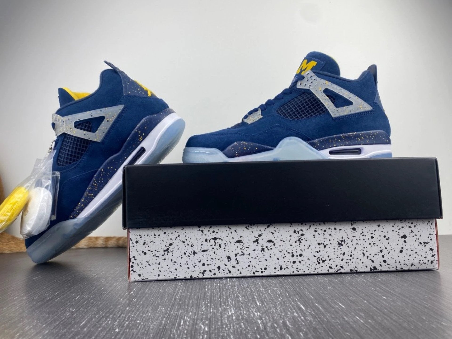 Air Jordan 4 Retro Michigan by Air Jordan