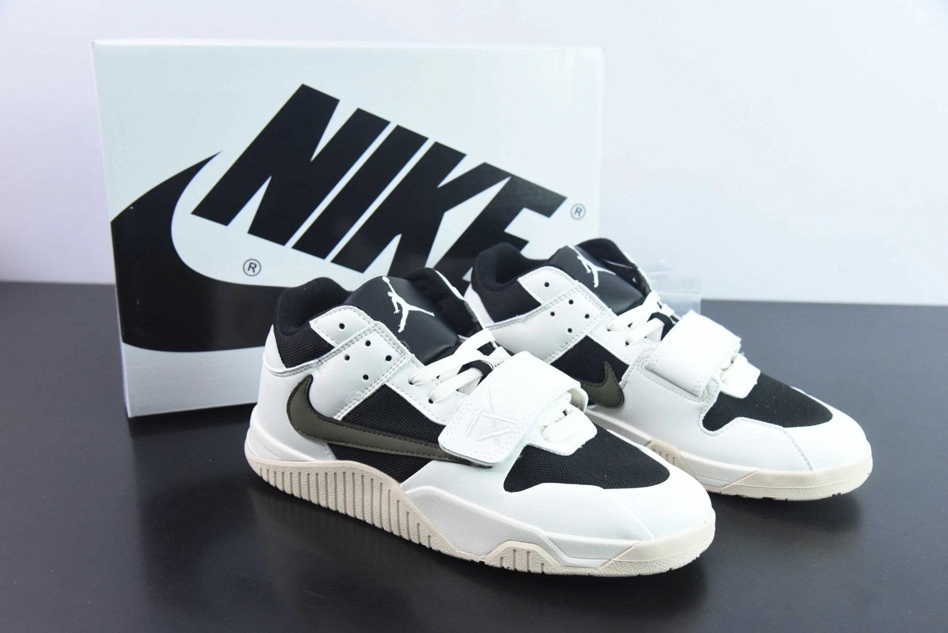 Jordan Jumpman Jack TR Black White by Air Jordan