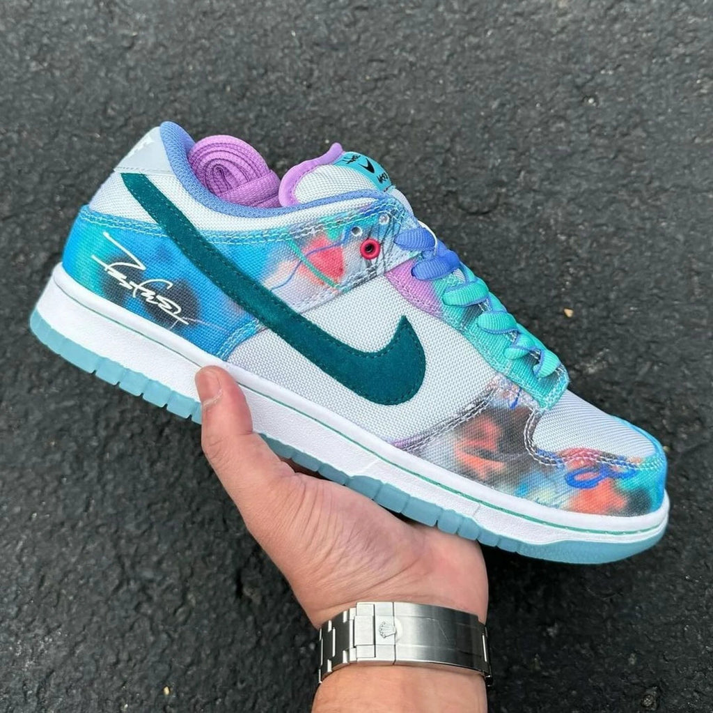 Futura Laboratories x Nike SB Dunk Low by Air Jordan