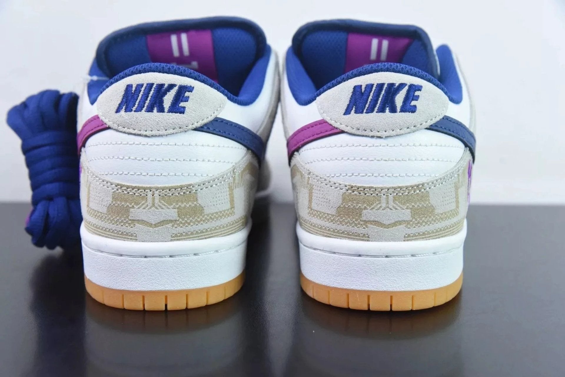 SB Dunk Low Rayssa Leal by Air Jordan