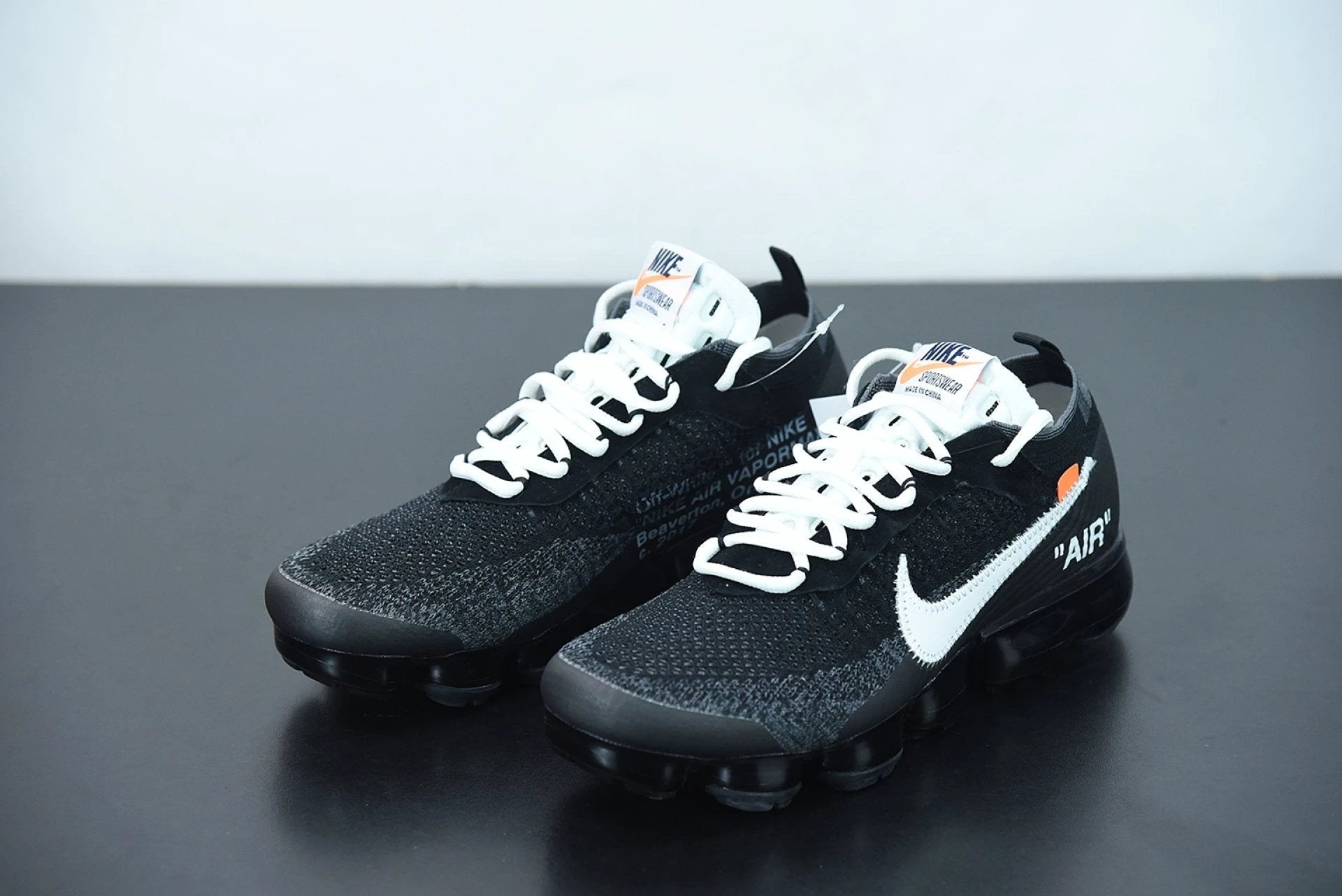 Air VaporMax Off-White by Air Jordan