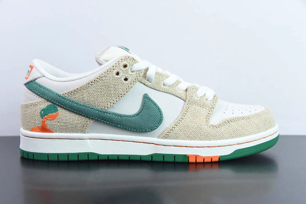 SB Dunk Low Jarritos by Air Jordan