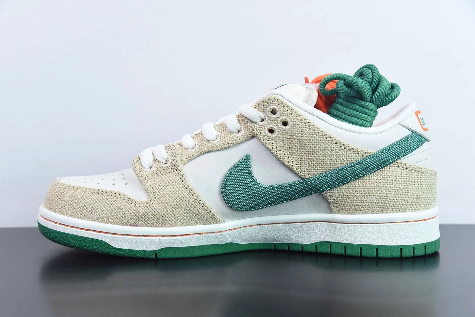 SB Dunk Low Jarritos by Air Jordan