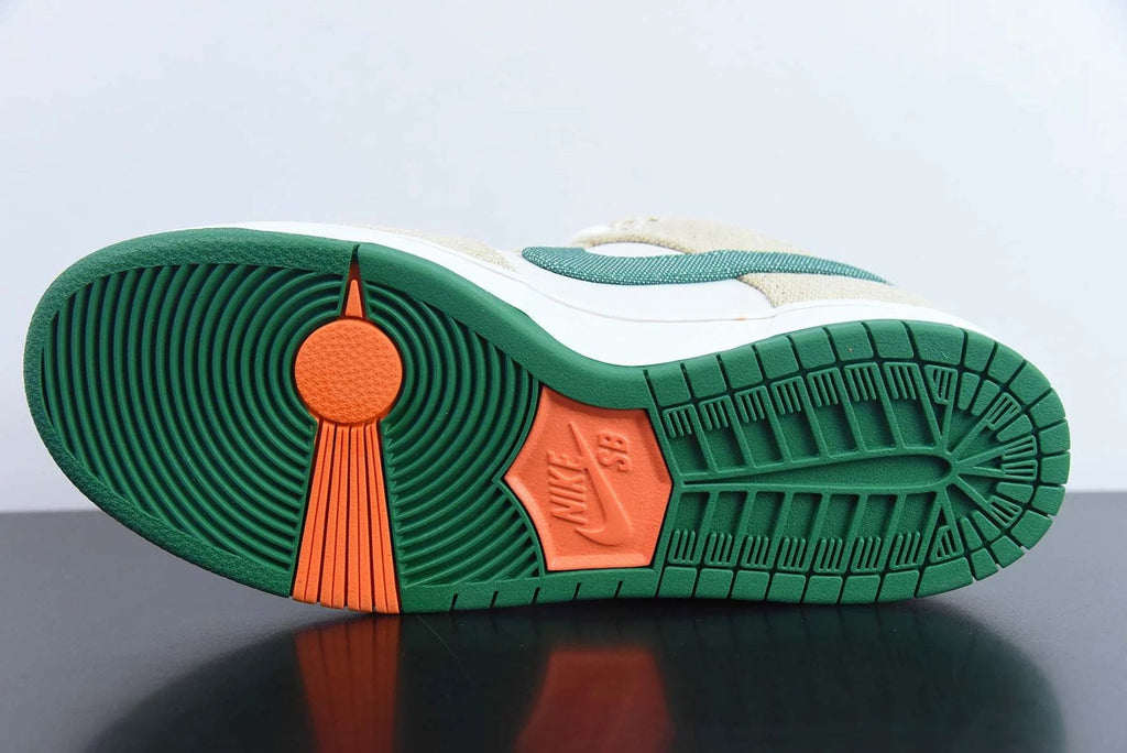 SB Dunk Low Jarritos by Air Jordan