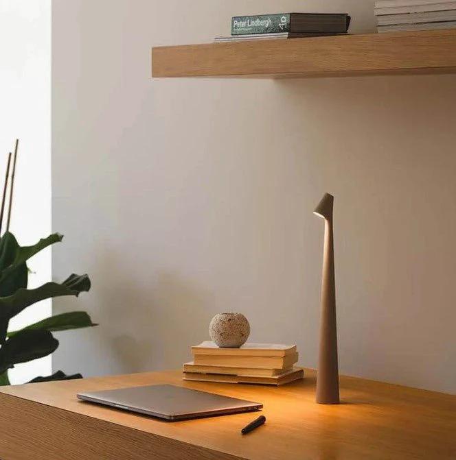 Bright portable table lamp Bowlift by Bowlift