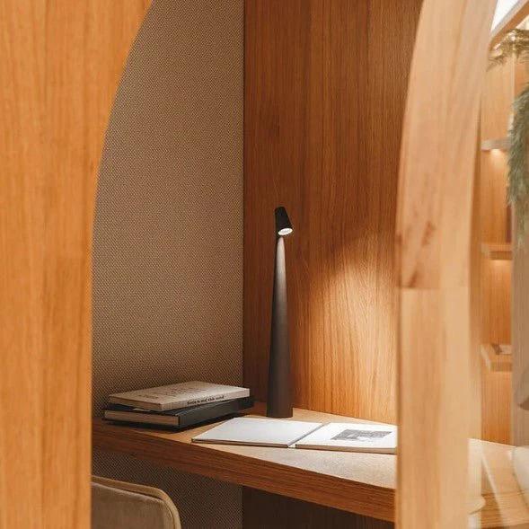Bright portable table lamp Bowlift by Bowlift