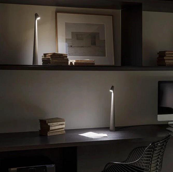 Bright portable table lamp Bowlift by Bowlift