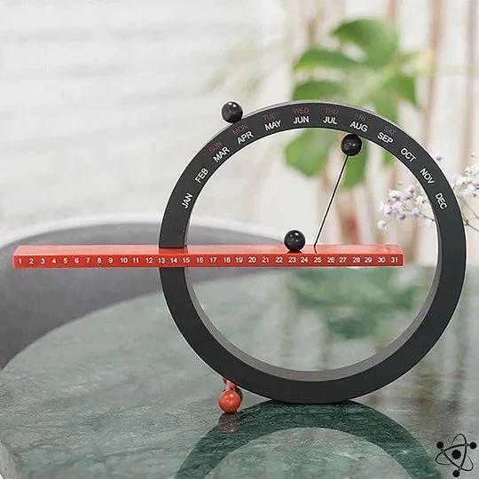 Quietera Magnetic Eternity Calendar Bowlift by Bowlift