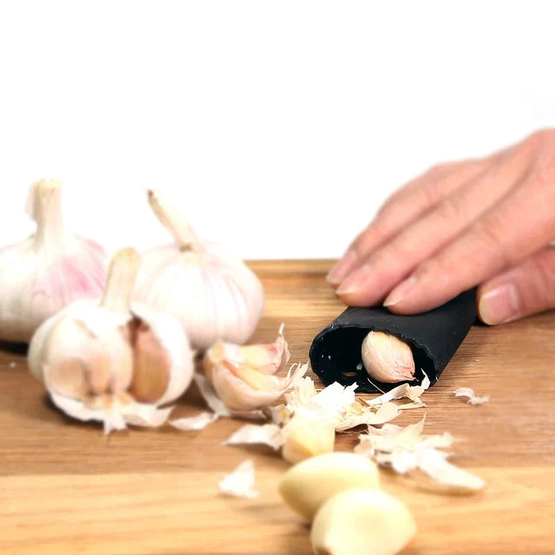 Multifunction Aluminum Garlic Press Set with Silicone Tube Roller by Bowlift