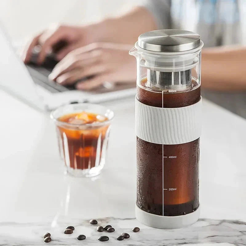 Portable Airtight Cold Brew Iced Coffee Maker Tea Infuser Pitcher by Bowlift