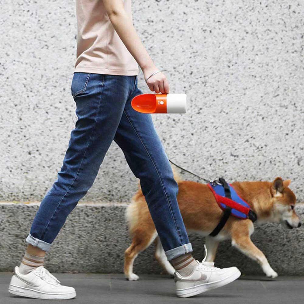 HydraPet - Portable Water Bottle & Cup by Bowlift