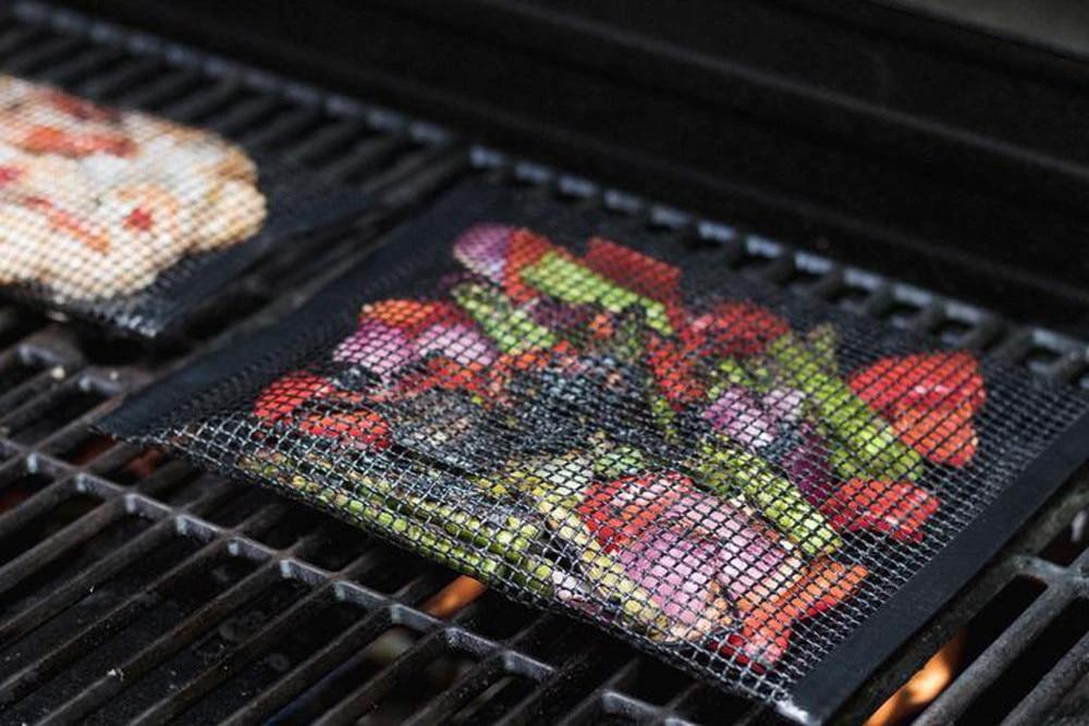 Jackson - Reusable Non-Stick BBQ Grilling Mesh Bag by Bowlift