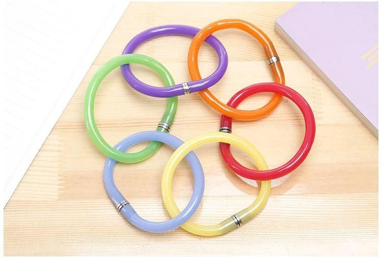 PenMe - Flexible Ball Point Pen Bracelet by Bowlift