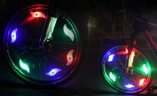 GloBike - LED Bicycle Wheel Light by Bowlift