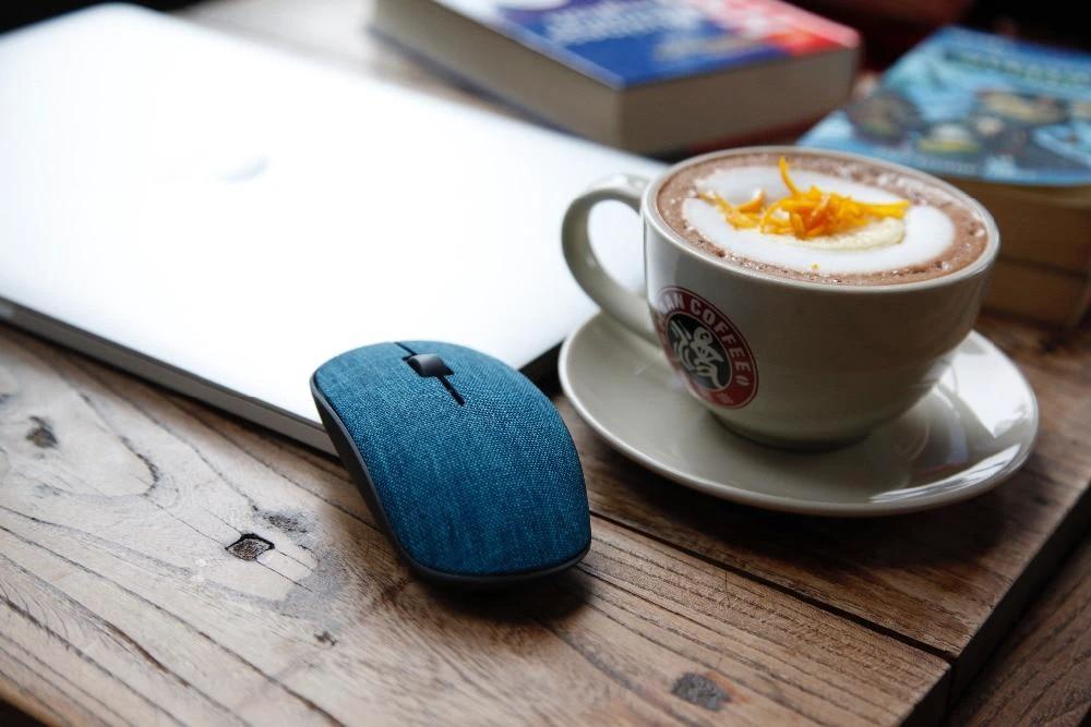 Pax - Wireless Ergonomic Fabric Covered Mouse by Bowlift