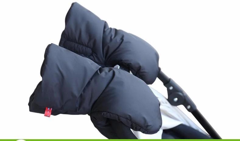 Puffy - Stroller Handlebar Clutch Gloves by Bowlift
