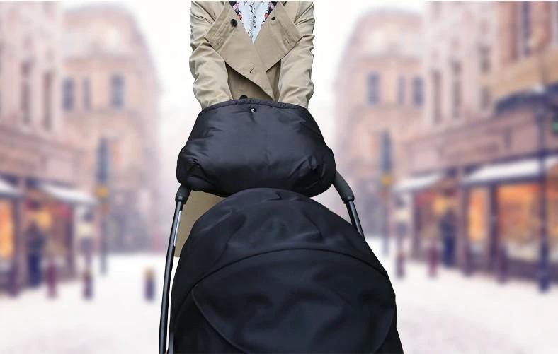Puffy - Stroller Handlebar Clutch Gloves by Bowlift