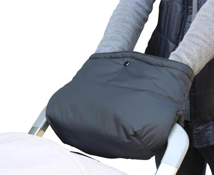 Puffy - Stroller Handlebar Clutch Gloves by Bowlift
