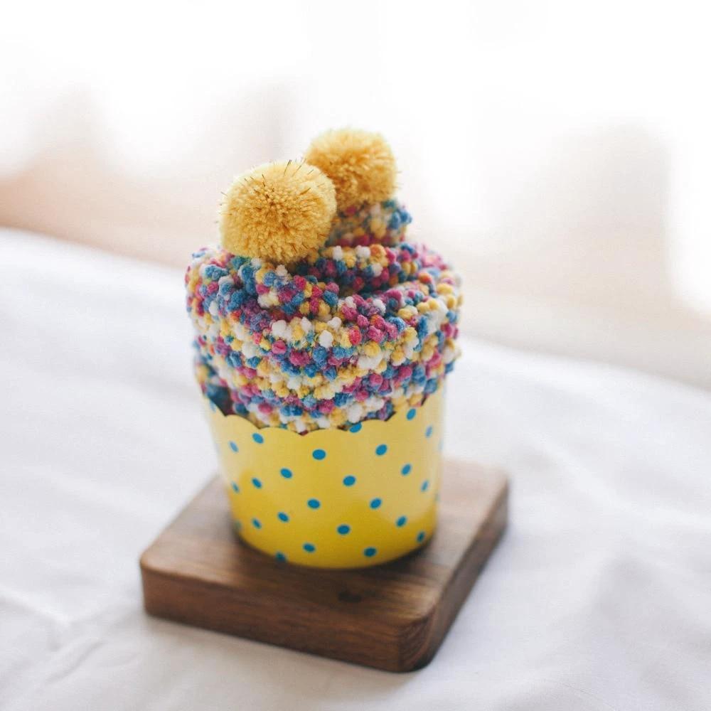 PomPom - Speckled Cupcake Socks by Bowlift