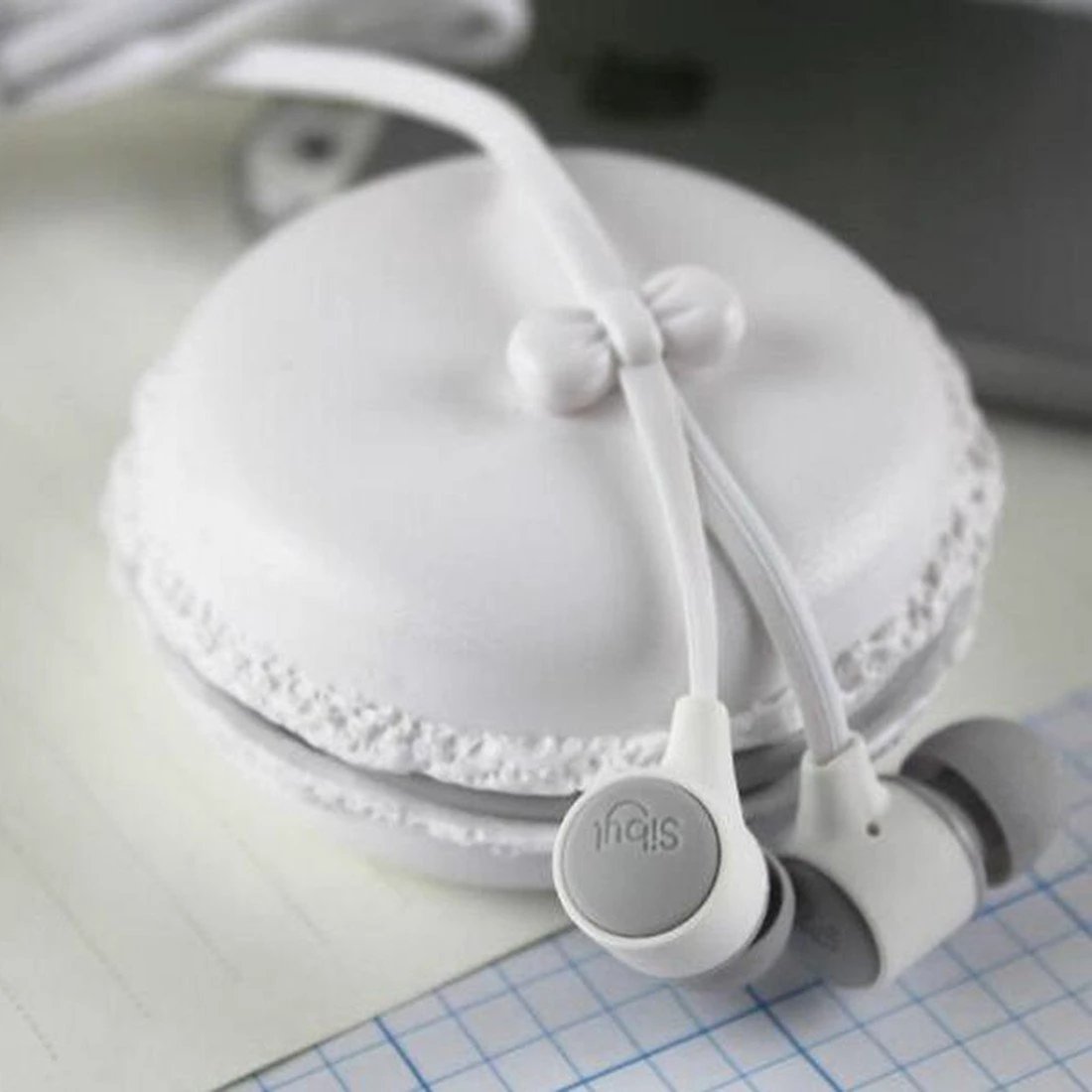 Macaron Earphones - with Case by Bowlift