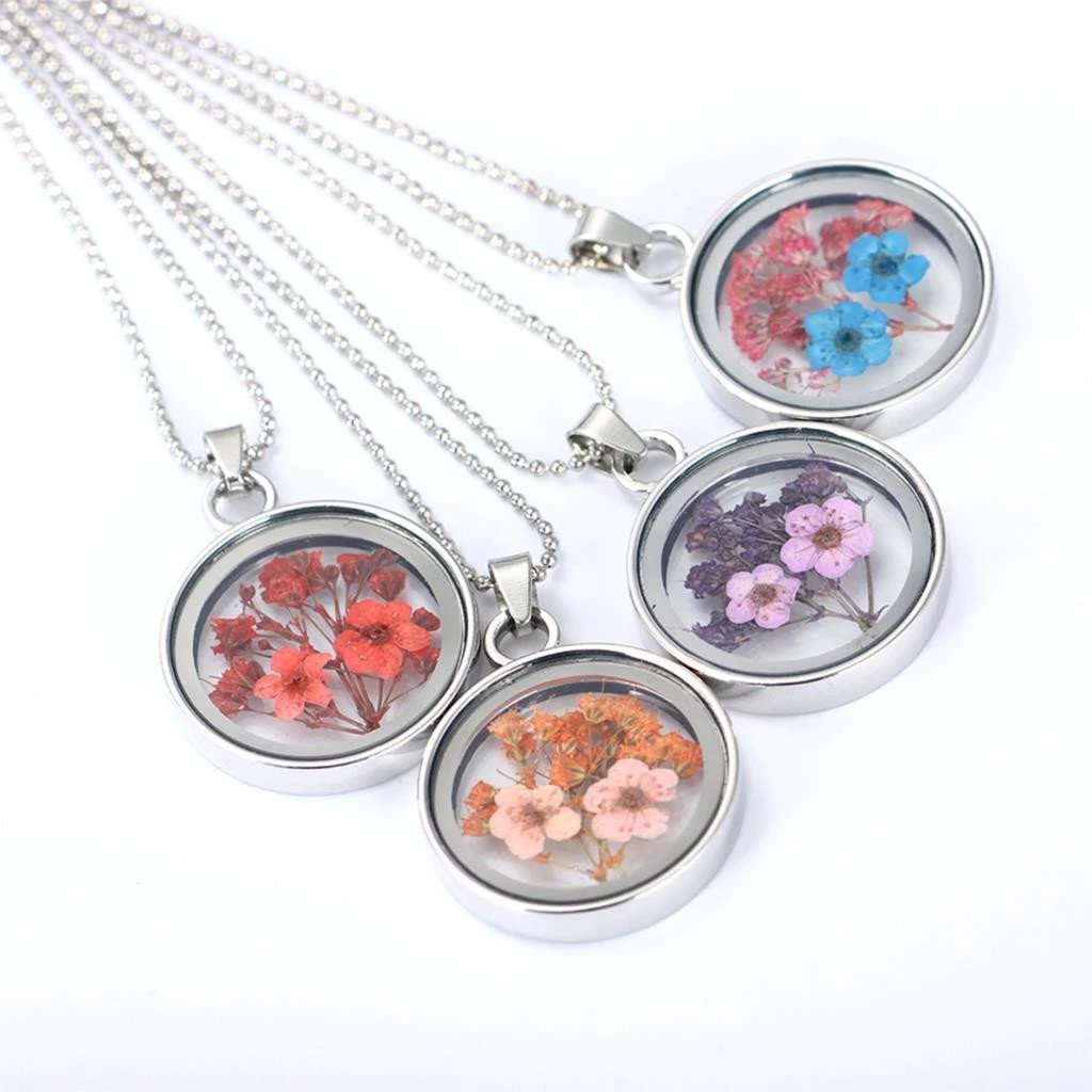 Pressed Flower Necklaces by Bowlift