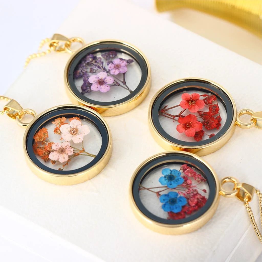 Pressed Flower Necklaces by Bowlift