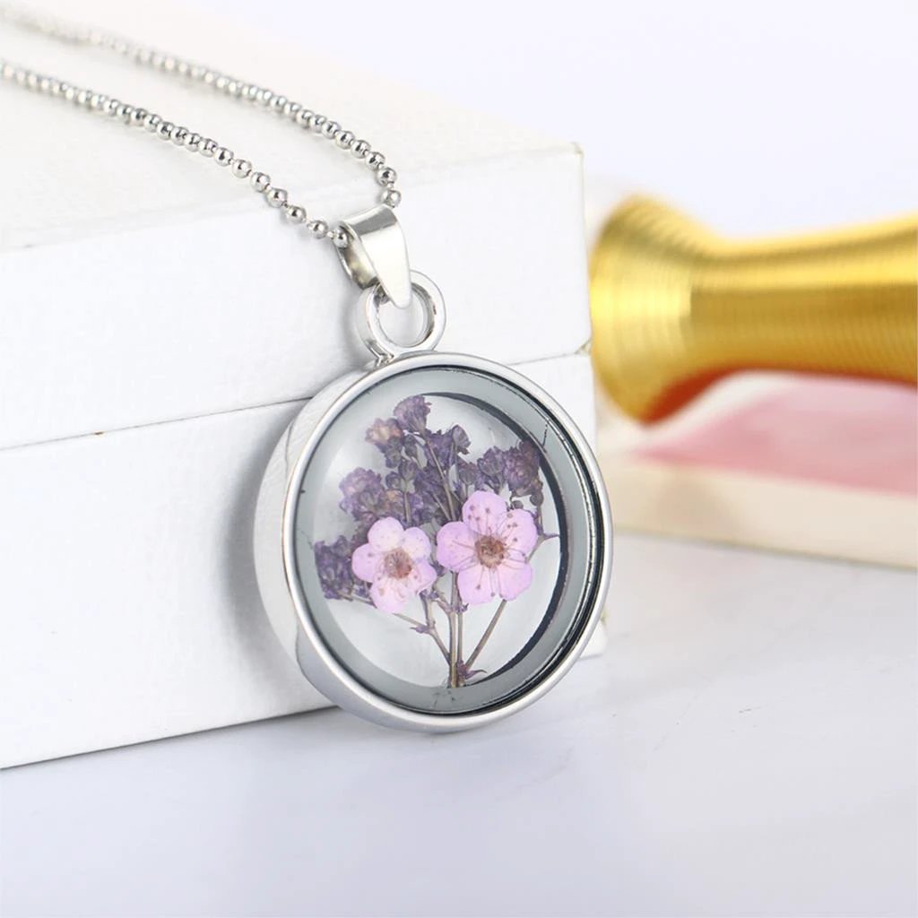Pressed Flower Necklaces by Bowlift